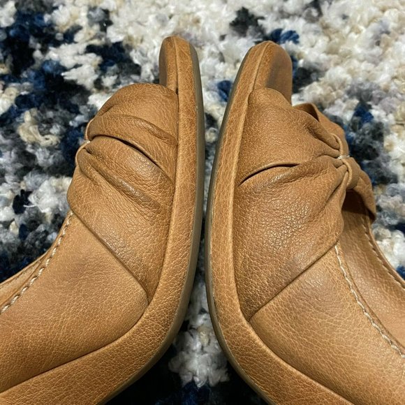 MIU MIU Womens Gorgeous Brown Tan Leather Bow Platform Peeptoe Pumps Heels 38.5 - Picture 9 of 12